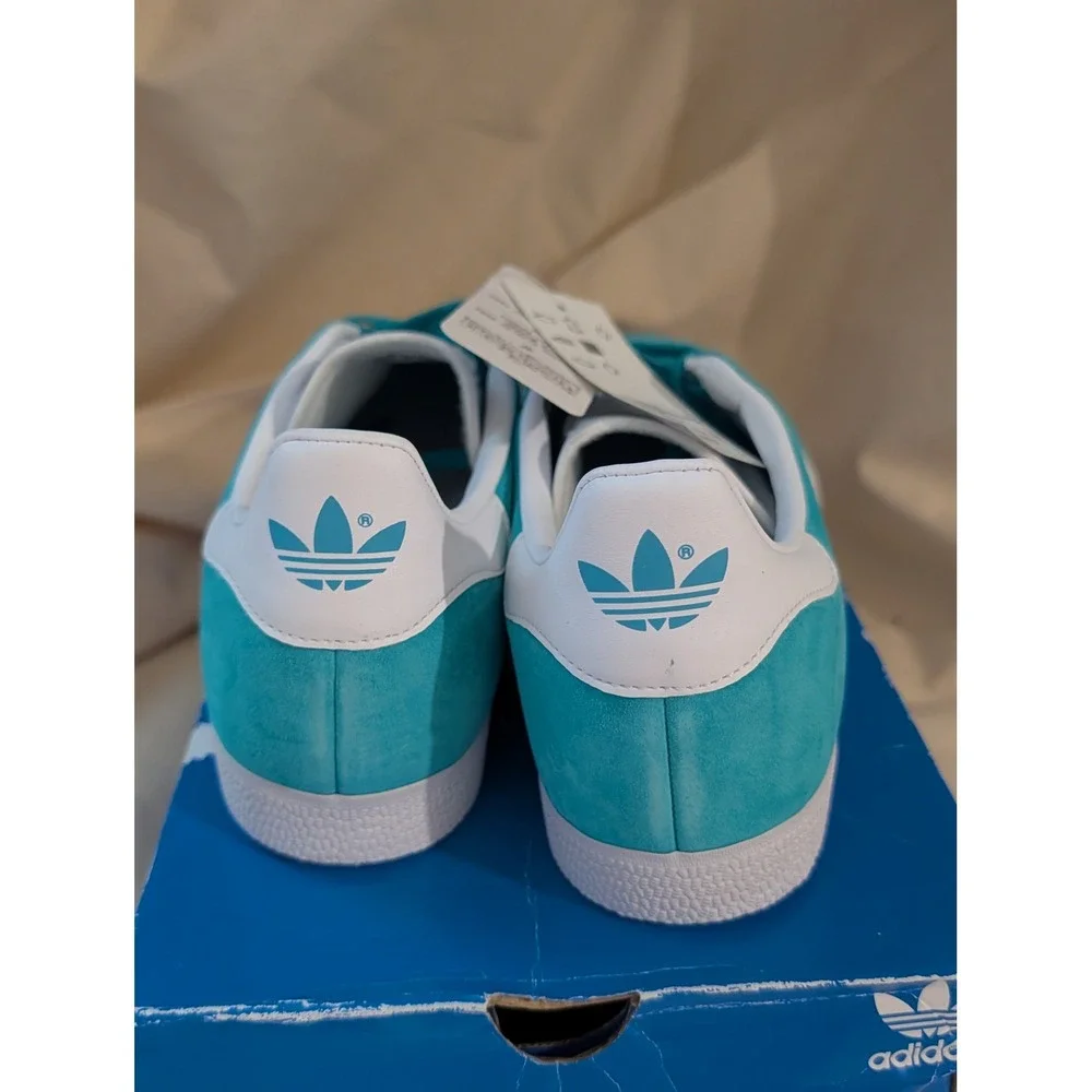 Adidas Originals Gazelle Hi-Res Aqua White Suede Sneakers EE5510 Mens 9 NEW
